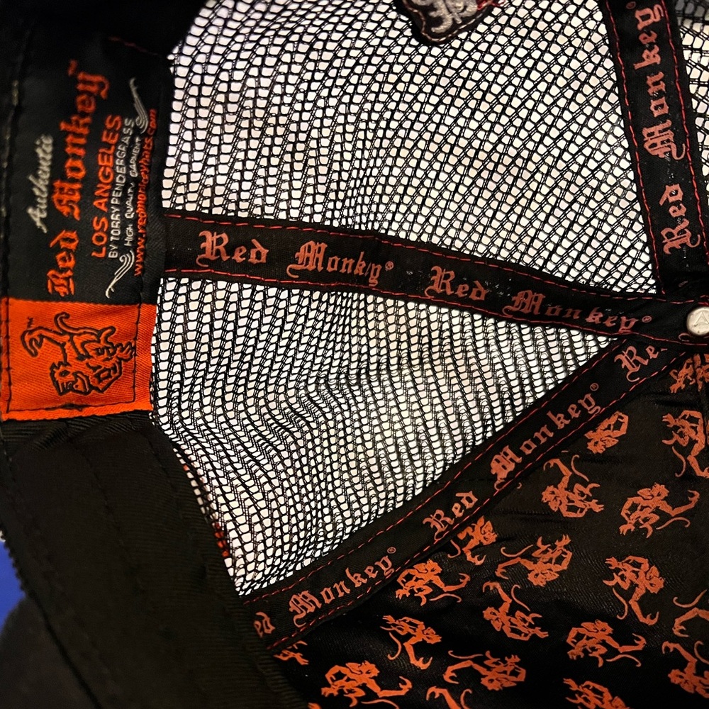 Red Monkey Double Falcon Cap - Picture 6 of 6